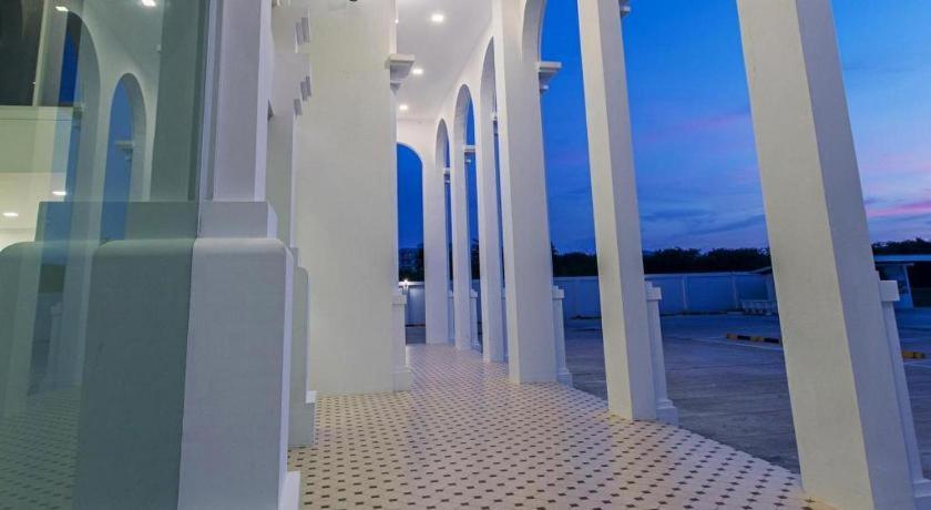 B2 Hua Hin Premier Hotel Exterior photo