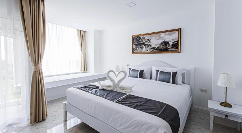 B2 Hua Hin Premier Hotel Exterior photo