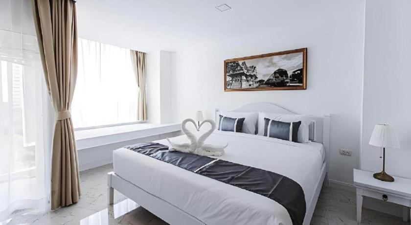 B2 Hua Hin Premier Hotel Exterior photo